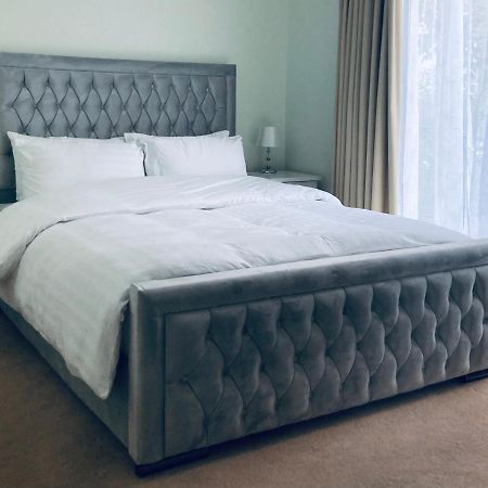 Titanic Quarter Apartment Belfast Bagian luar foto