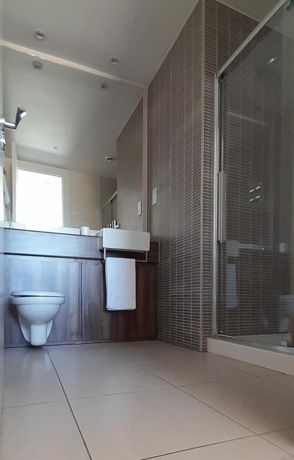 Titanic Quarter Apartment Belfast Bagian luar foto